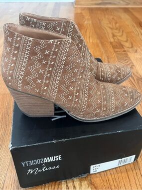 Amuse Society X Matisse Cruz TAN ankle booties 9